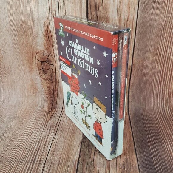 A Charlie Brown Christmas Remastered Deluxe Edition DVD W/ Bonus Peanuts CD New - Picture 4 of 8